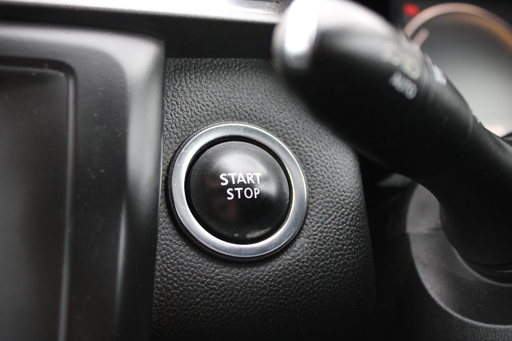 Renault Kadjar 1.2 TCe Dynamique Nav SUV 5dr Petrol Manual Euro 6 (s/s) (130 ps)