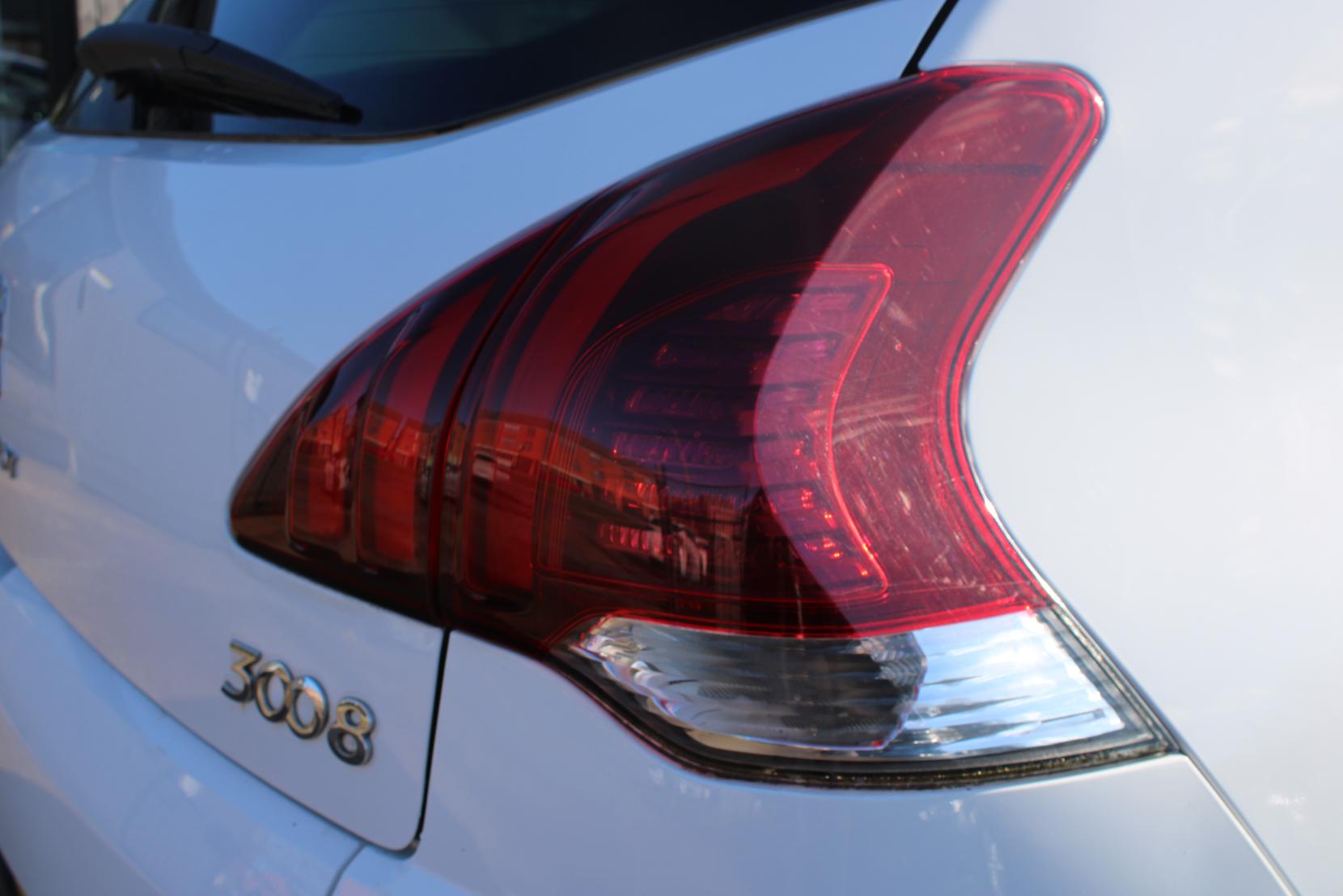 Peugeot 3008 1.6 BlueHDi Allure SUV 5dr Diesel Manual Euro 6 (s/s) (120 ps)