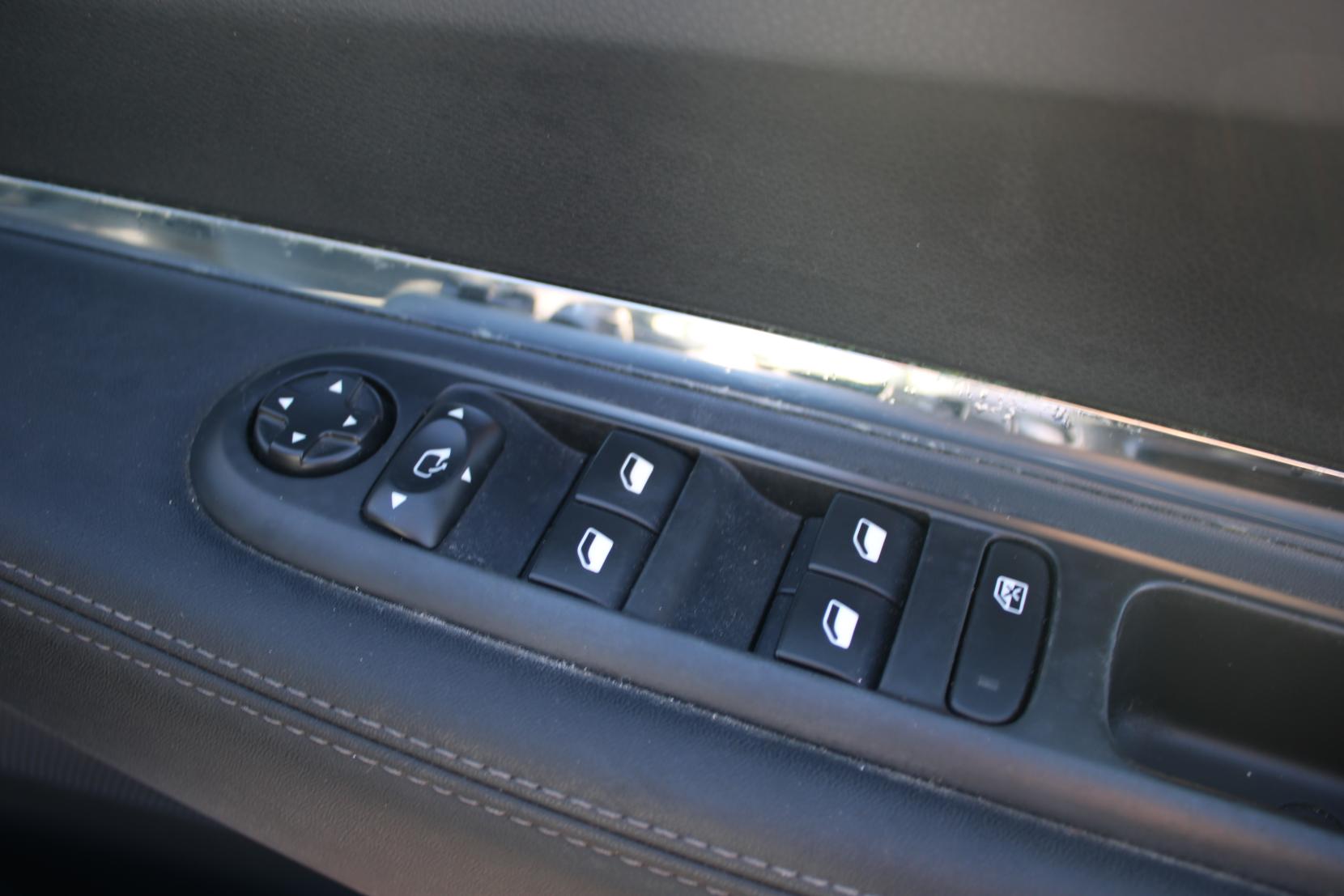 Peugeot 3008 1.6 BlueHDi Allure SUV 5dr Diesel Manual Euro 6 (s/s) (120 ps)