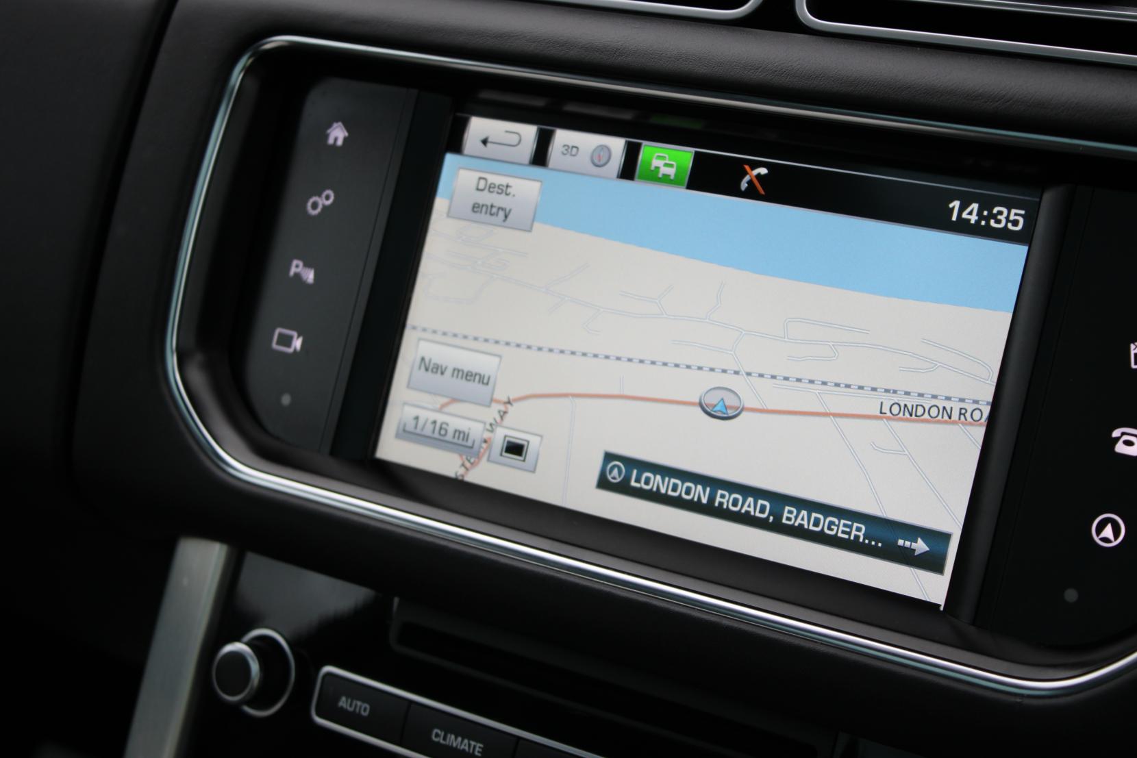 Land Rover Range Rover 3.0 TD V6 Vogue SUV 5dr Diesel Auto 4WD Euro 6 (s/s) (258 ps)