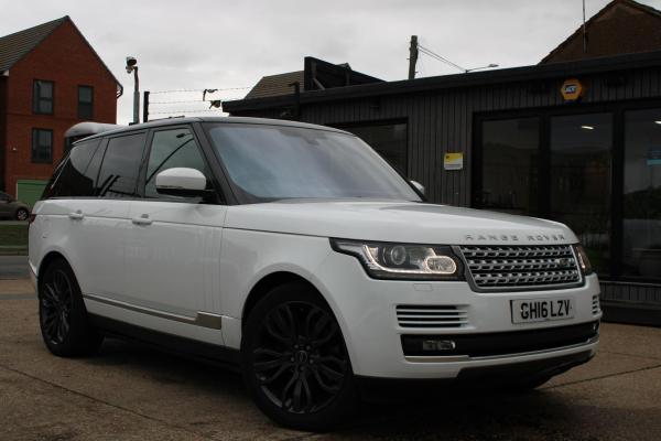 Land Rover Range Rover 3.0 TD V6 Vogue SUV 5dr Diesel Auto 4WD Euro 6 (s/s) (258 ps)
