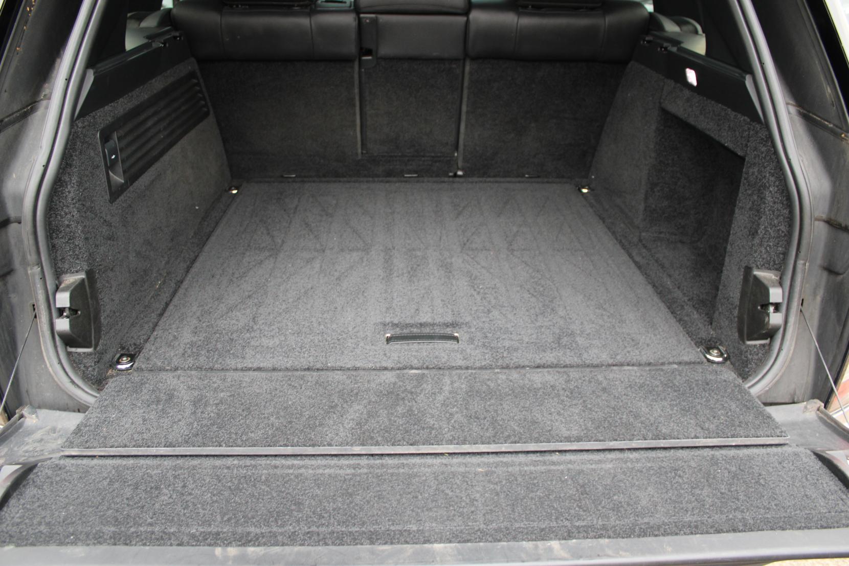 Land Rover Range Rover 3.0 TD V6 Vogue SUV 5dr Diesel Auto 4WD Euro 6 (s/s) (258 ps)