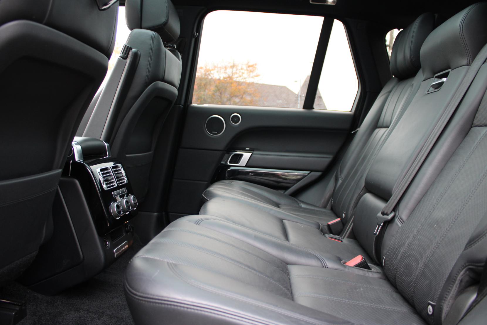 Land Rover Range Rover 3.0 TD V6 Vogue SUV 5dr Diesel Auto 4WD Euro 6 (s/s) (258 ps)