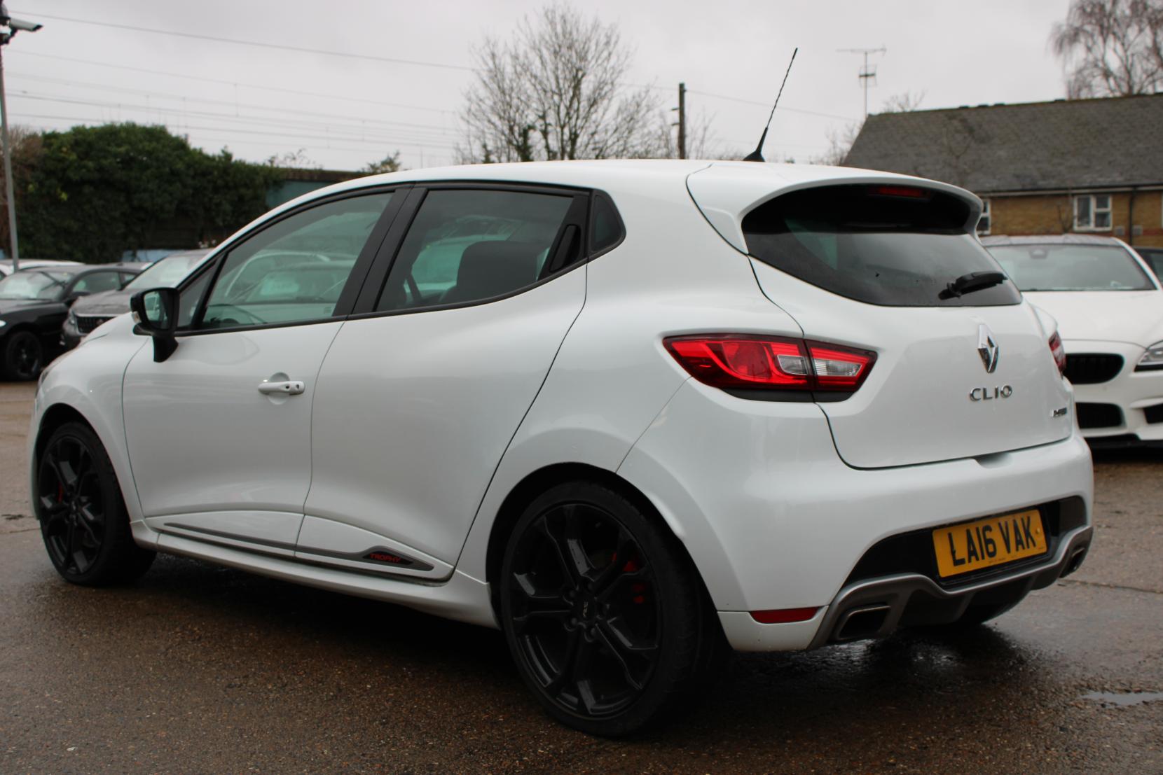 Renault Clio 1.6 TCe Renaultsport Nav Hatchback 5dr Petrol Auto Euro 6 (200 ps)