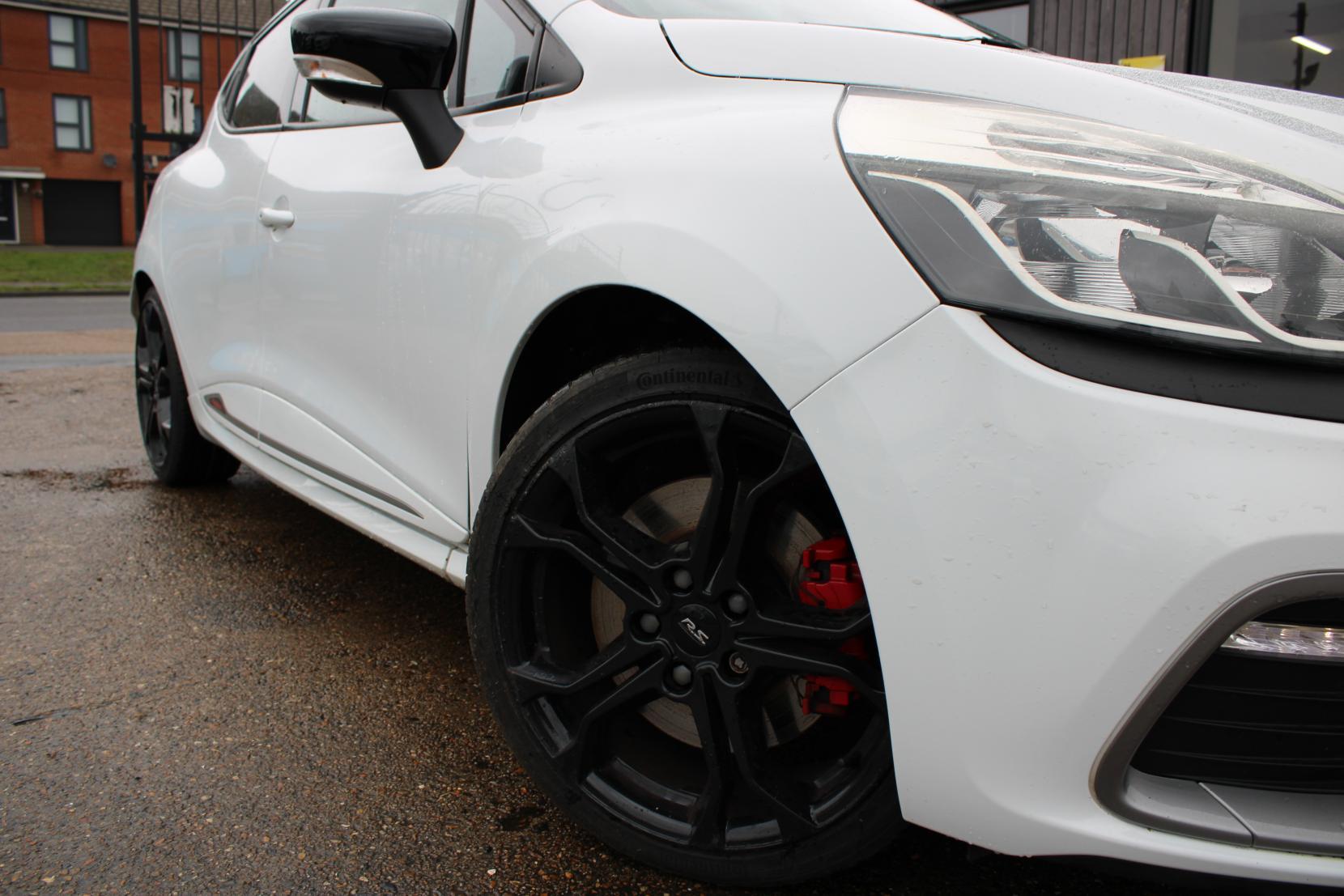 Renault Clio 1.6 TCe Renaultsport Nav Hatchback 5dr Petrol Auto Euro 6 (200 ps)