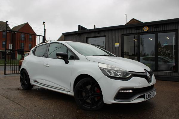 Renault Clio 1.6 TCe Renaultsport Nav Hatchback 5dr Petrol Auto Euro 6 (200 ps)