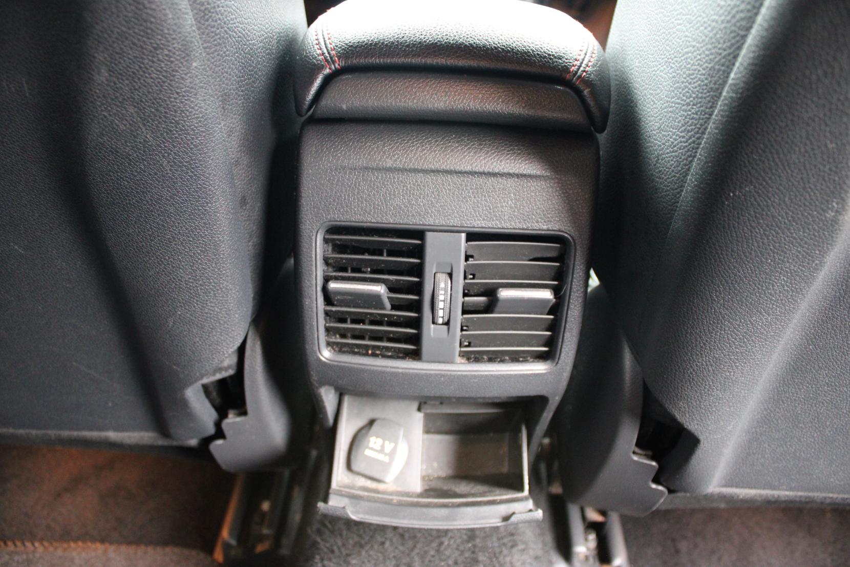 Mercedes-Benz CLA 2.1 CLA200d AMG Line