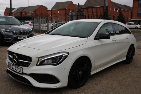 Mercedes-Benz CLA 2.1 CLA200d AMG Line