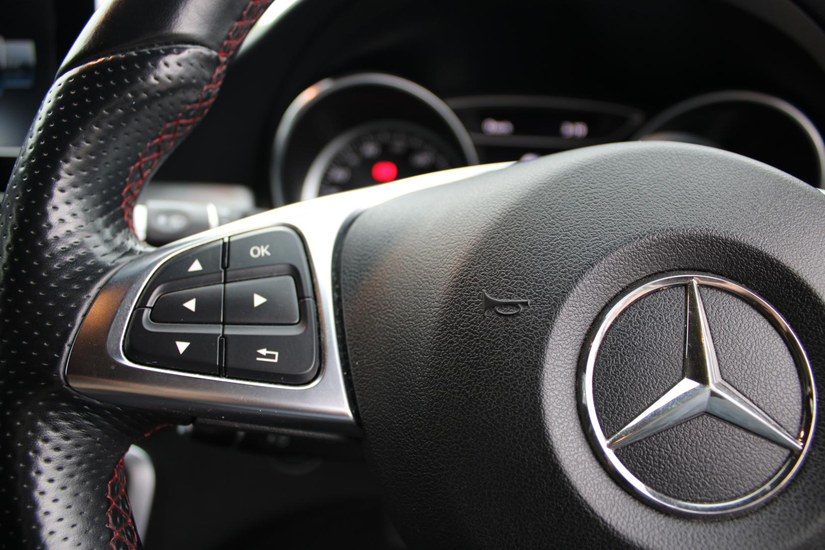 Mercedes-Benz CLA 2.1 CLA200d AMG Line