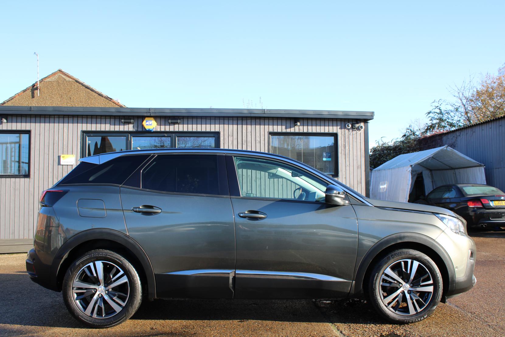 Peugeot 3008 1.2 PureTech Allure SUV 5dr Petrol Manual Euro 6 (s/s) (130 ps)