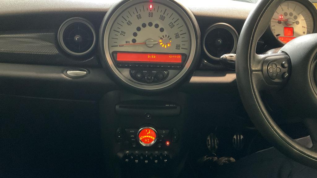 MINI Hatch 1.6 Cooper S Hatchback 3dr Petrol Manual Euro 5 (s/s) (184 ps)