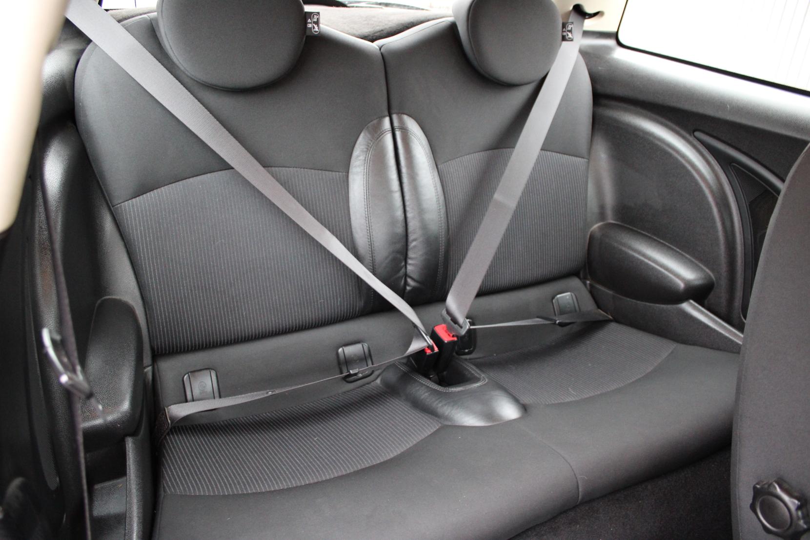 MINI Hatch 1.6 Cooper S Hatchback 3dr Petrol Manual Euro 5 (s/s) (184 ps)