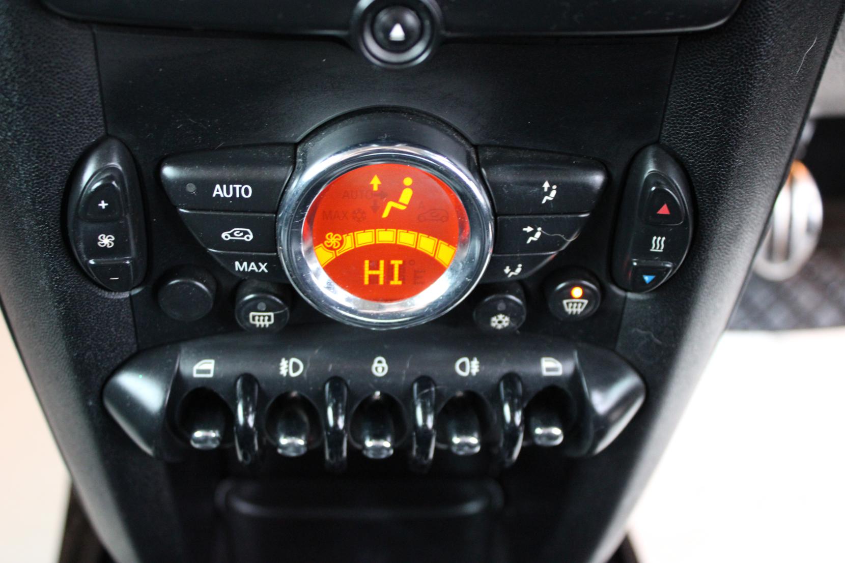 MINI Hatch 1.6 Cooper S Hatchback 3dr Petrol Manual Euro 5 (s/s) (184 ps)