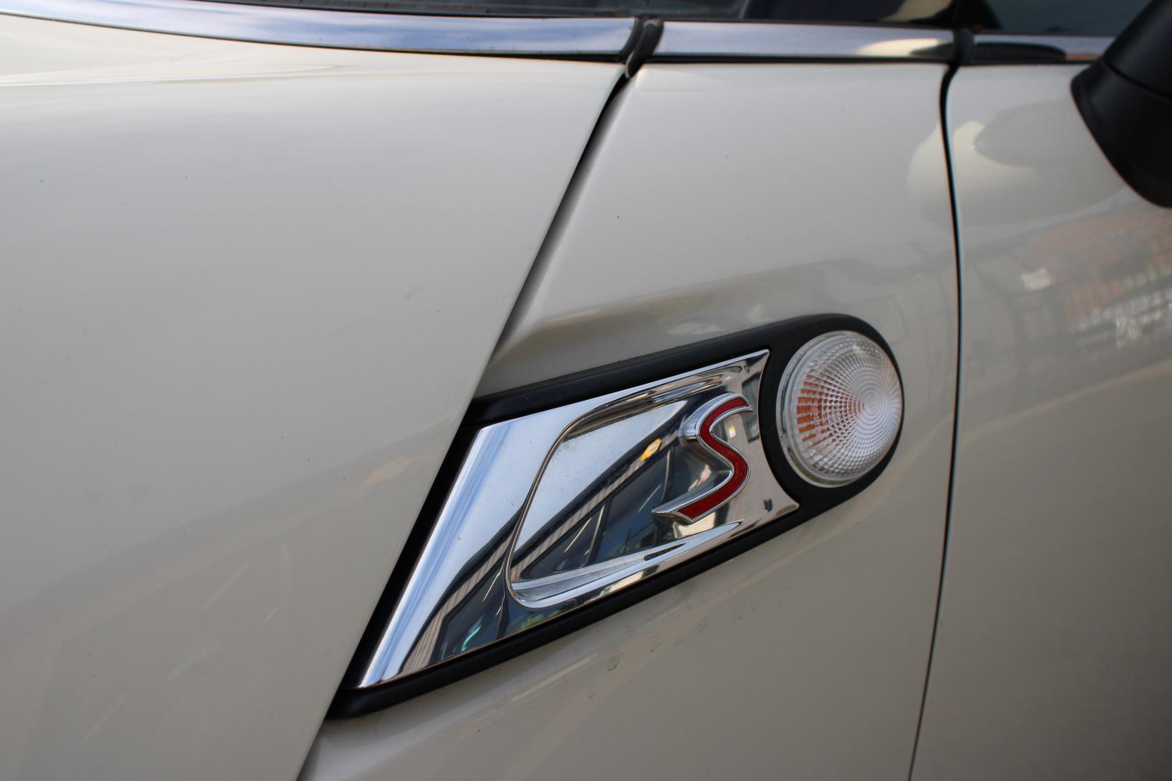 MINI Clubman 1.6 Cooper S Estate 5dr Petrol Manual Euro 4 (175 ps)