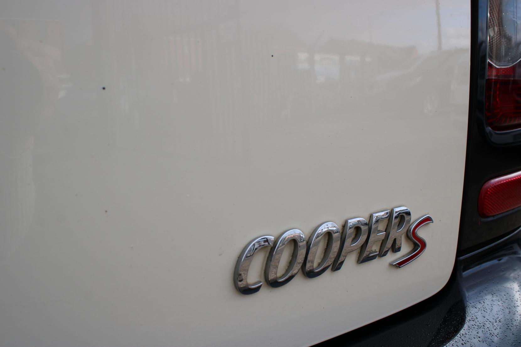 MINI Clubman 1.6 Cooper S Estate 5dr Petrol Manual Euro 4 (175 ps)