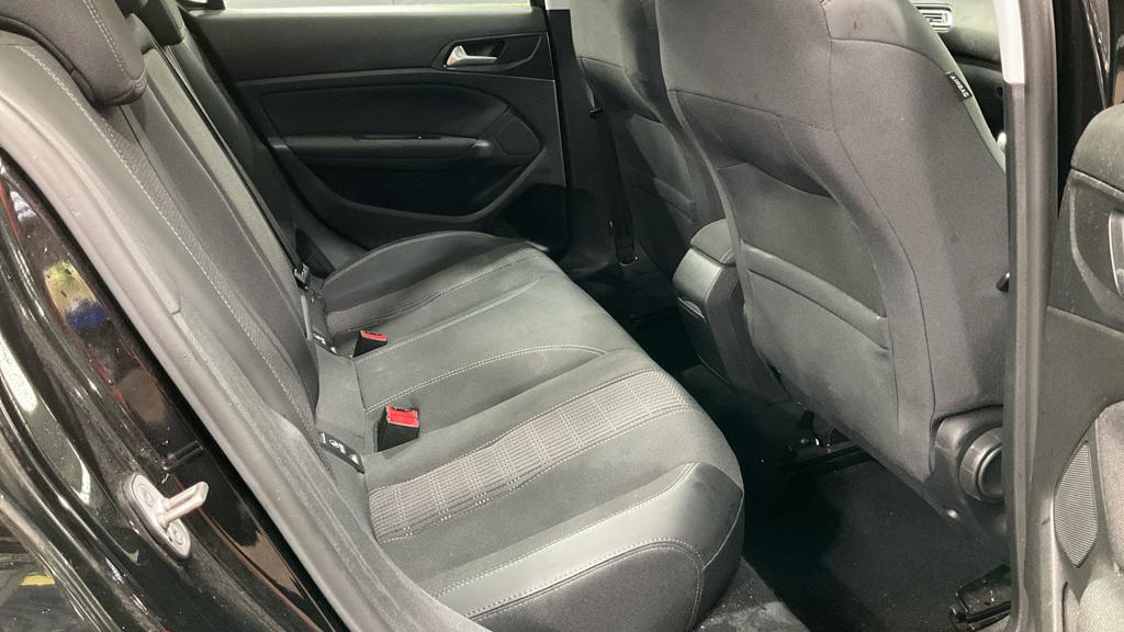 Peugeot 308 1.2 PureTech GPF Allure Hatchback 5dr Petrol Manual Euro 6 (s/s) (130 ps)