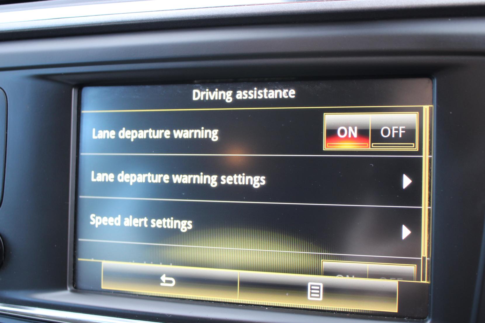 Renault Kadjar 1.2 TCe Dynamique Nav SUV 5dr Petrol Manual Euro 6 (s/s) (130 ps)