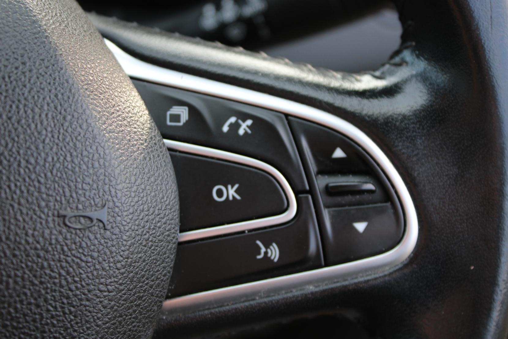 Renault Kadjar 1.2 TCe Dynamique Nav SUV 5dr Petrol Manual Euro 6 (s/s) (130 ps)