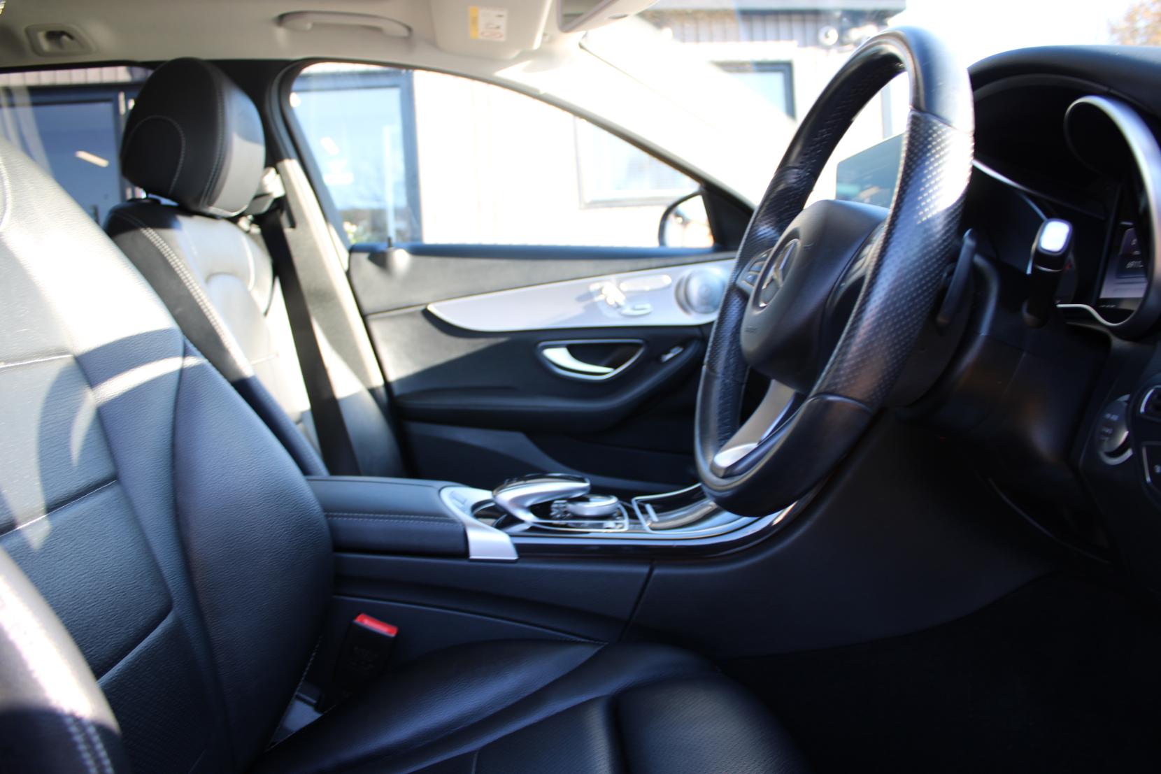 Mercedes-Benz C Class 2.1 C250d Sport (Premium Plus) Estate 5dr Diesel G-Tronic+ Euro 6 (s/s) (204 ps)