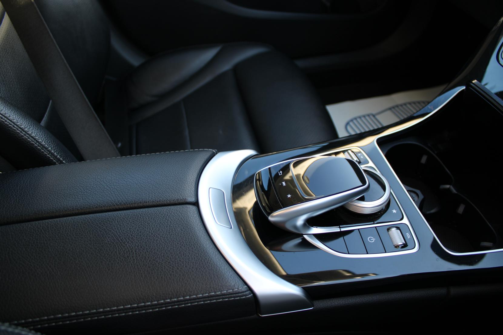 Mercedes-Benz C Class 2.1 C250d Sport (Premium Plus) Estate 5dr Diesel G-Tronic+ Euro 6 (s/s) (204 ps)