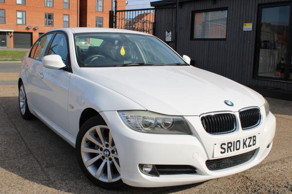 BMW 3 Series 2.0 318i SE Saloon 4dr Petrol Steptronic Euro 5 (143 ps)