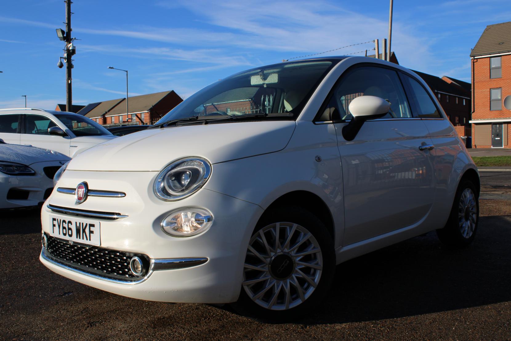 Fiat 500 1.2 Lounge Hatchback 3dr Petrol Manual Euro 6 (s/s) (69 bhp)
