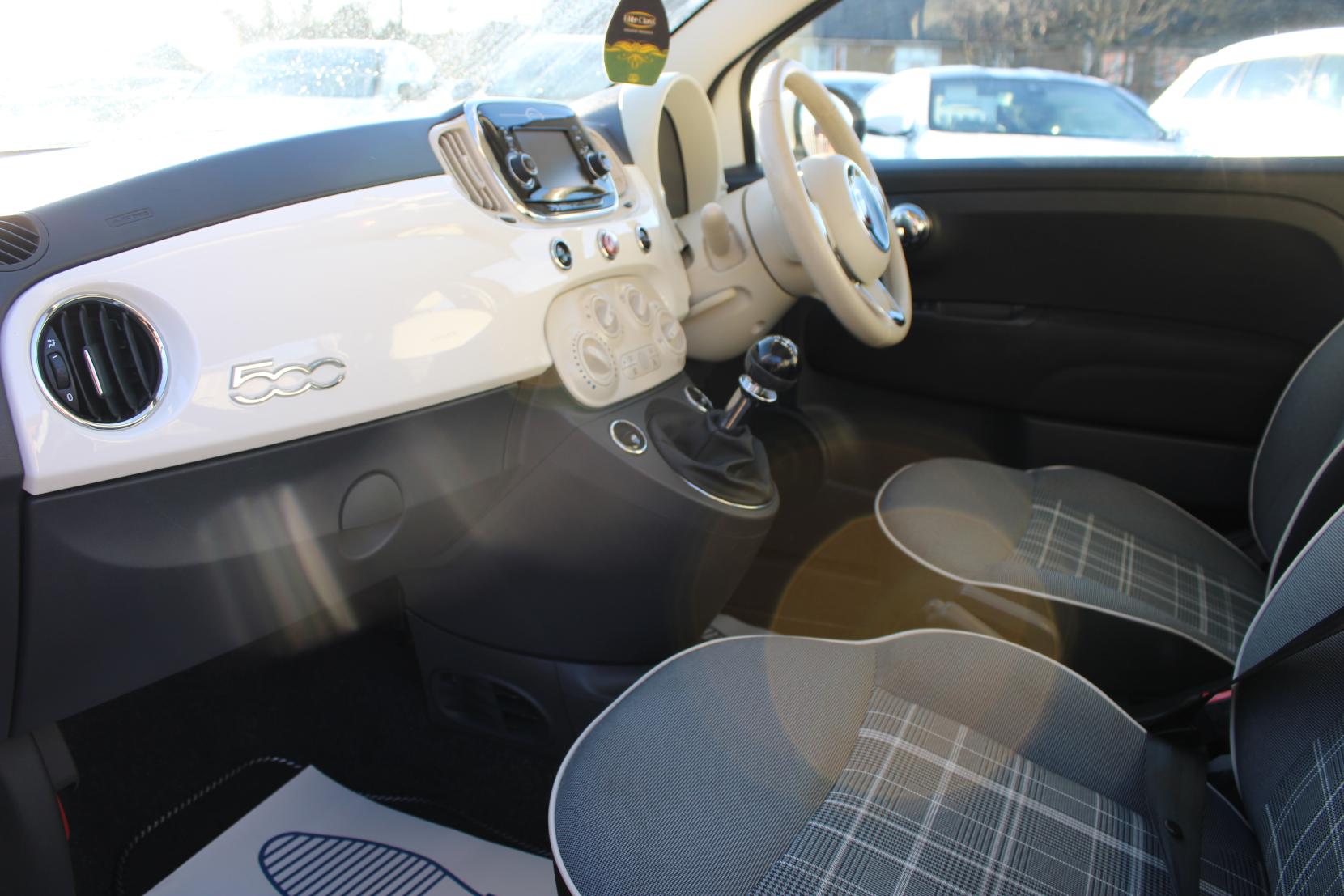 Fiat 500 1.2 Lounge Hatchback 3dr Petrol Manual Euro 6 (s/s) (69 bhp)