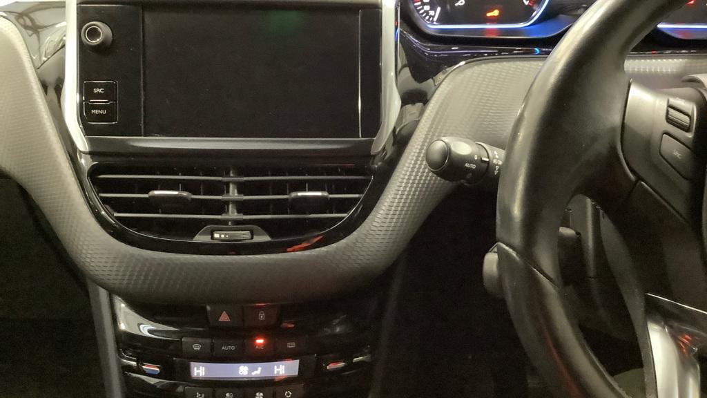 Peugeot 2008 1.2 PureTech Allure SUV 5dr Petrol Manual Euro 6 (s/s) (82 ps)