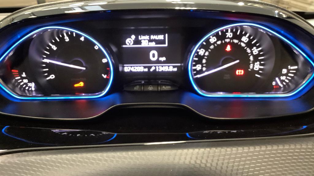 Peugeot 2008 1.2 PureTech Allure SUV 5dr Petrol Manual Euro 6 (s/s) (82 ps)