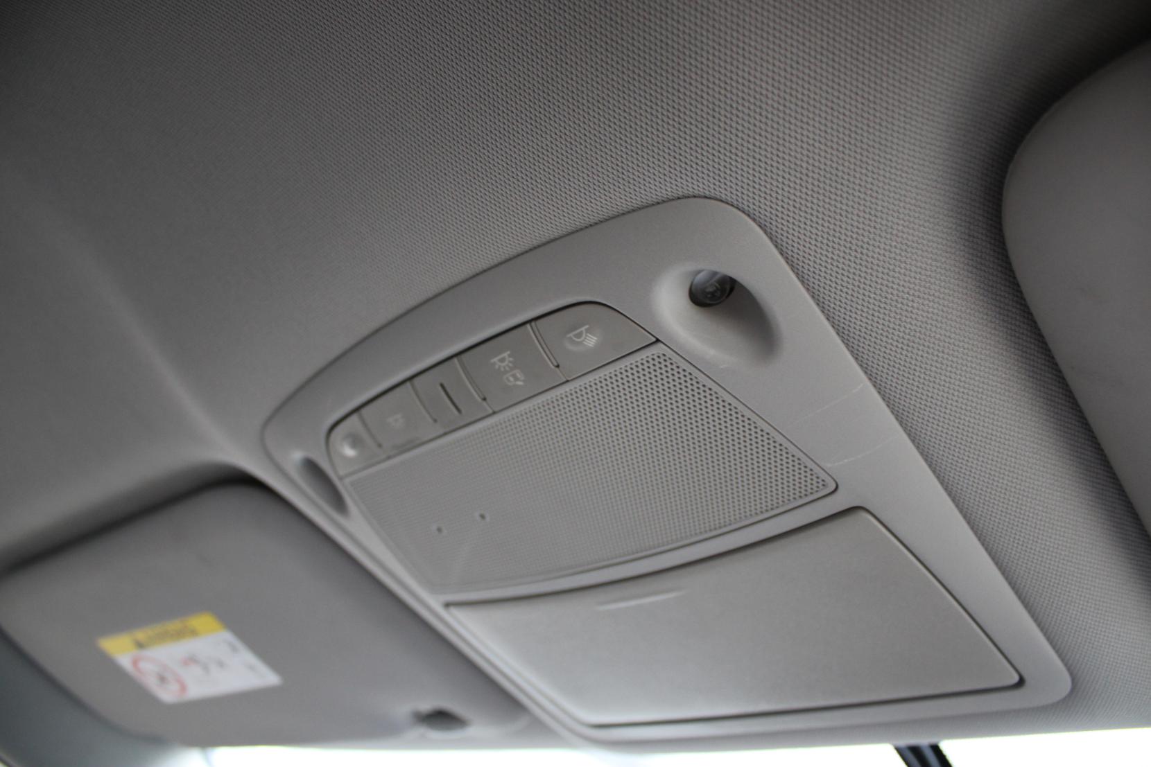 Nissan Pulsar 1.2 DIG-T Tekna Hatchback 5dr Petrol XTRON Euro 5 (s/s) Euro 5 (115 ps)