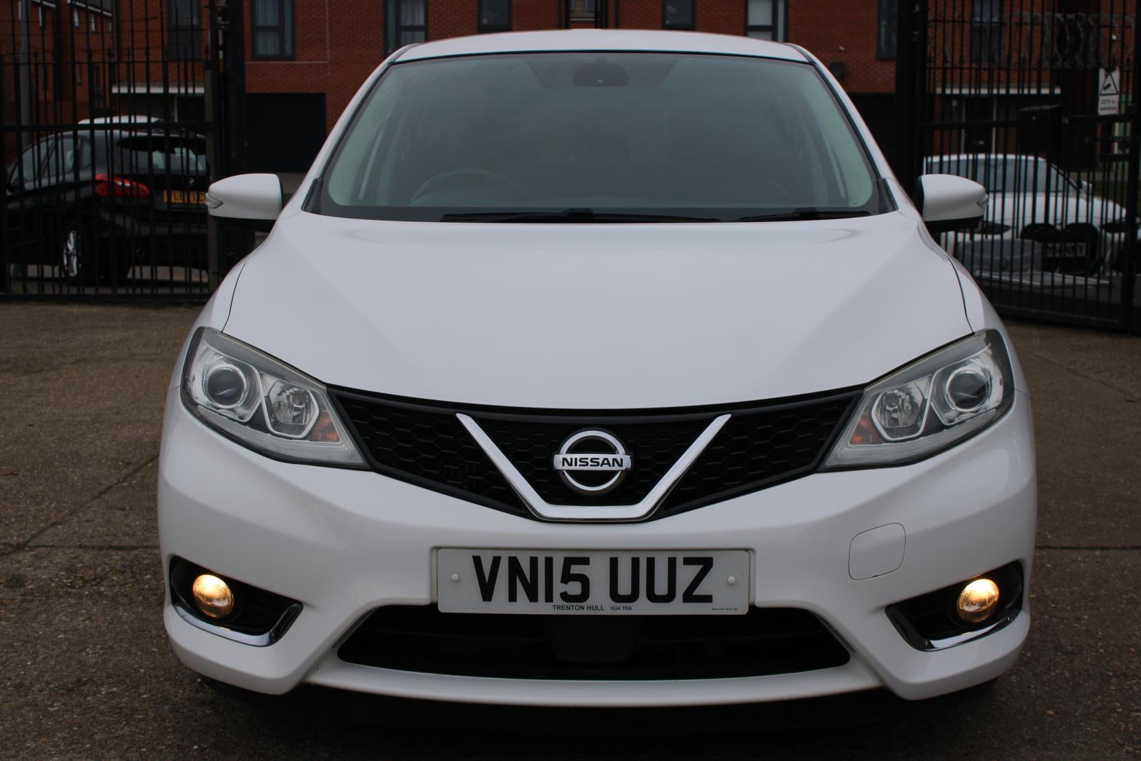 Nissan Pulsar 1.2 DIG-T Tekna Hatchback 5dr Petrol XTRON Euro 5 (s/s) Euro 5 (115 ps)