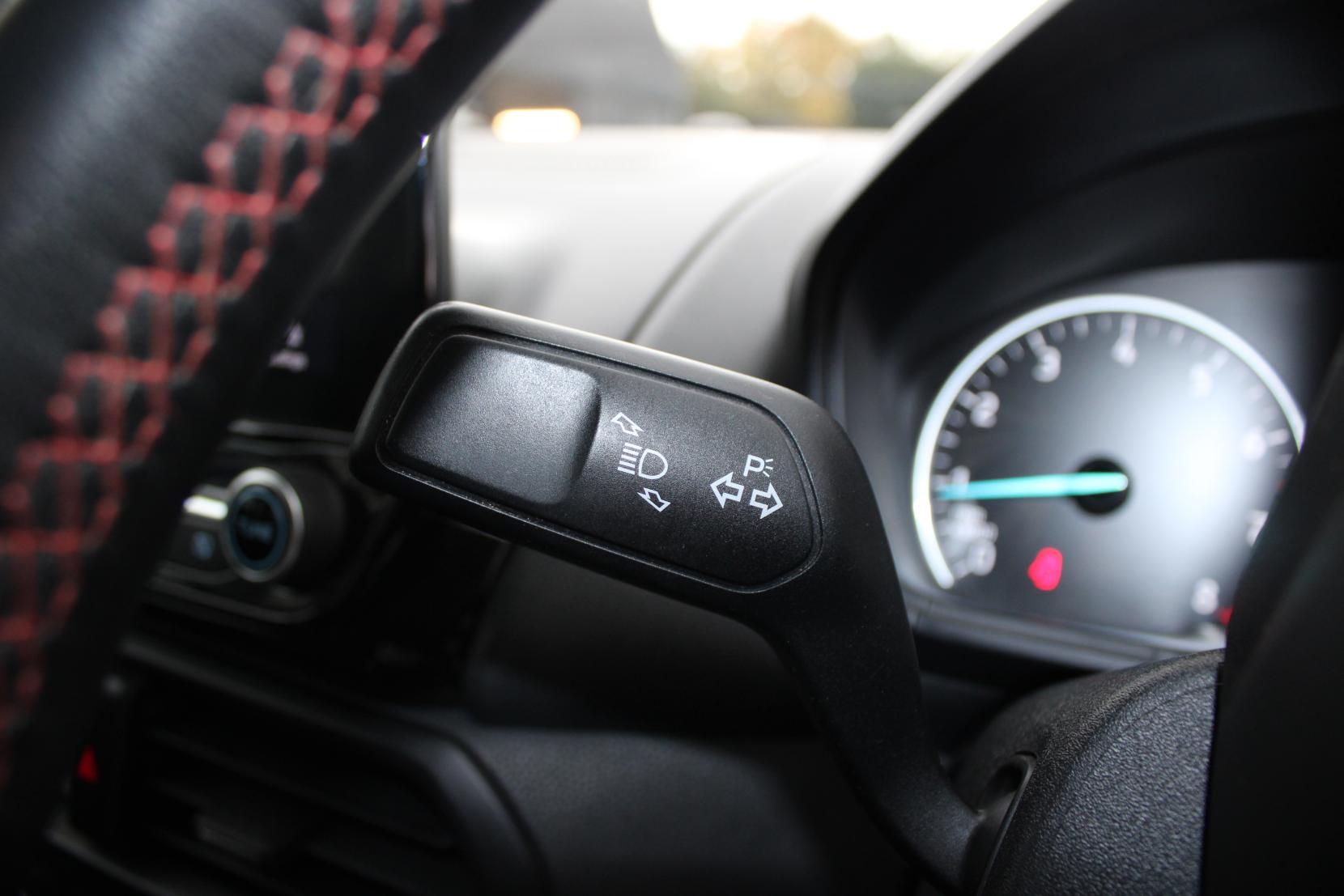 Ford EcoSport 1.0T EcoBoost ST-Line SUV 5dr Petrol Manual Euro 6 (s/s) (140 ps)