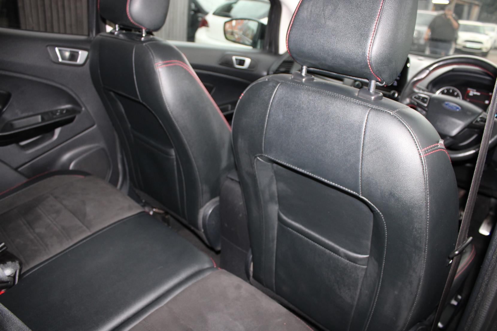 Ford EcoSport 1.0T EcoBoost ST-Line SUV 5dr Petrol Manual Euro 6 (s/s) (140 ps)