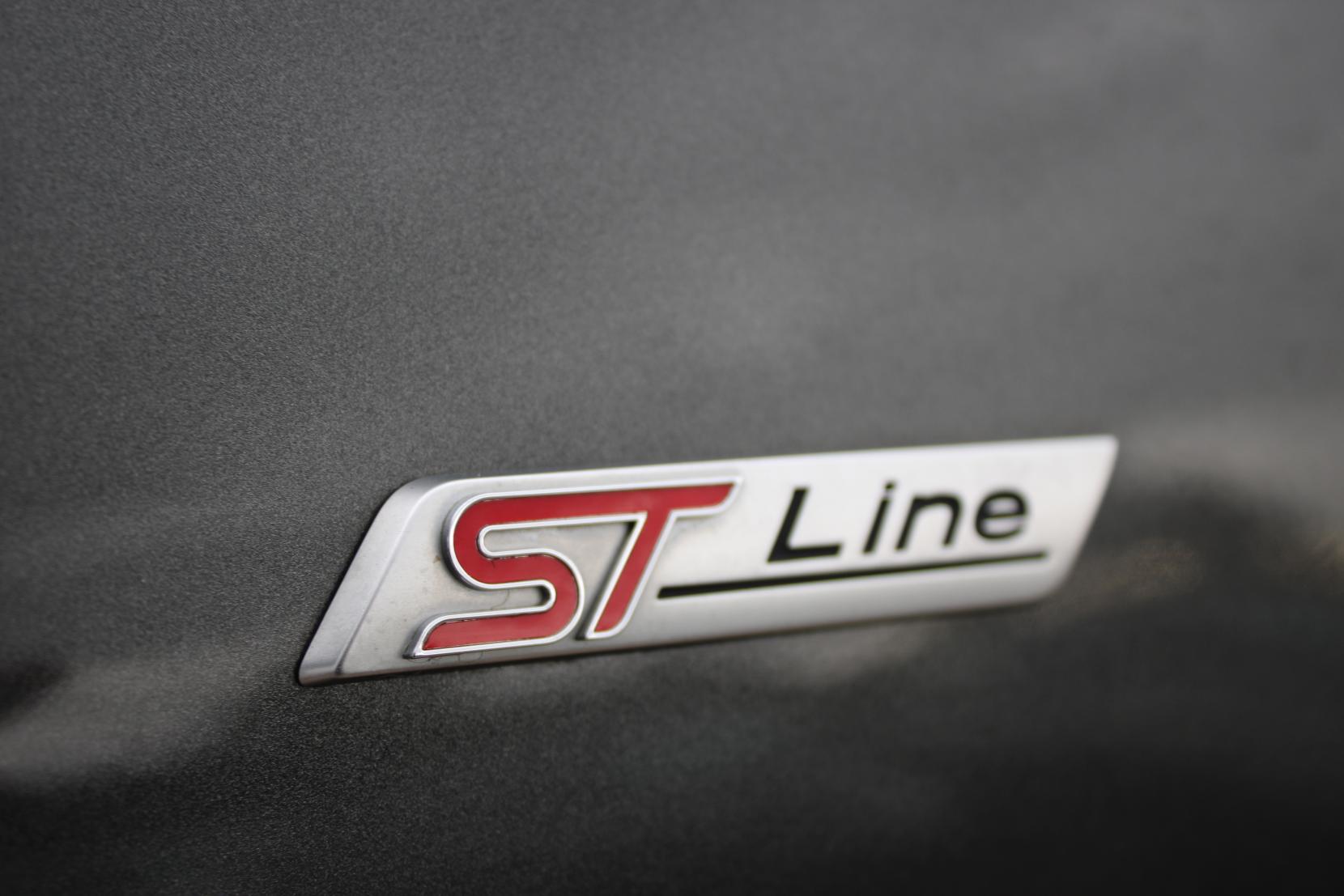 Ford EcoSport 1.0T EcoBoost ST-Line SUV 5dr Petrol Manual Euro 6 (s/s) (140 ps)