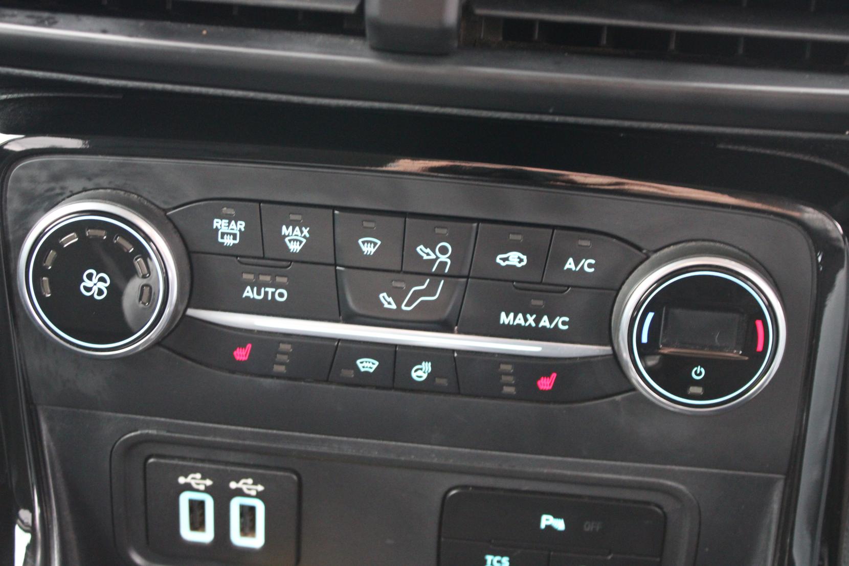 Ford EcoSport 1.0T EcoBoost ST-Line SUV 5dr Petrol Manual Euro 6 (s/s) (140 ps)