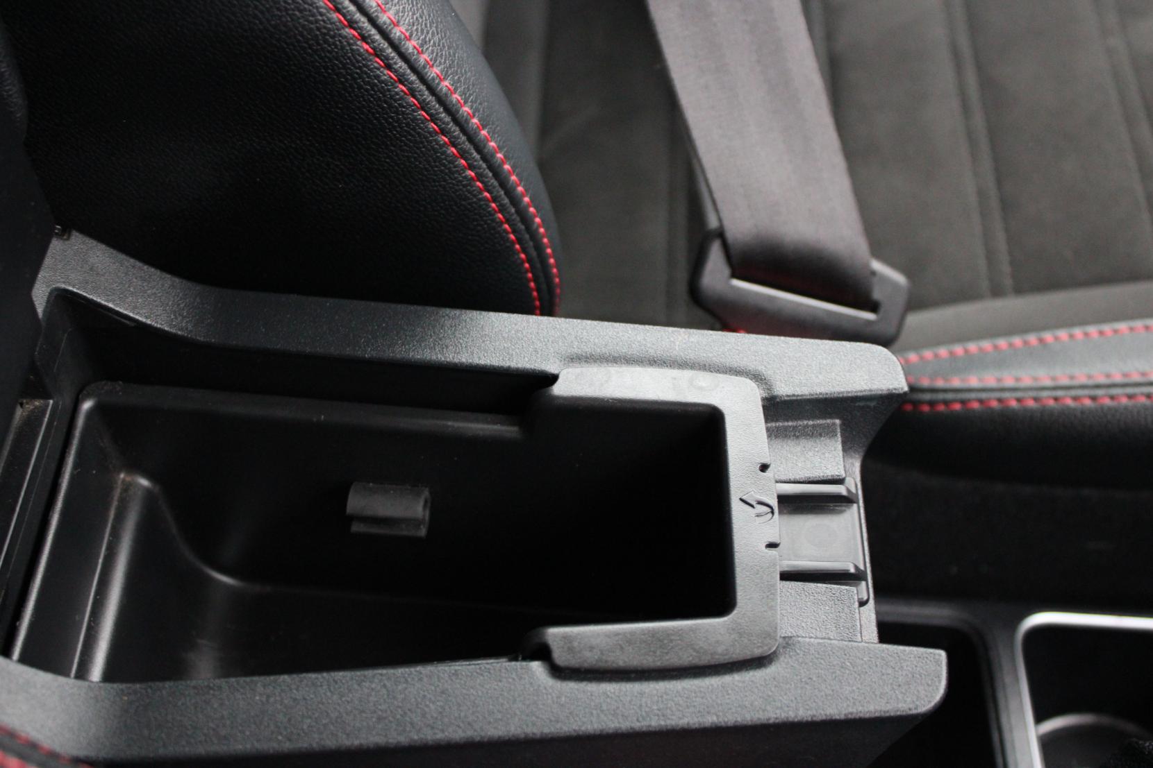 Ford EcoSport 1.0T EcoBoost ST-Line SUV 5dr Petrol Manual Euro 6 (s/s) (140 ps)