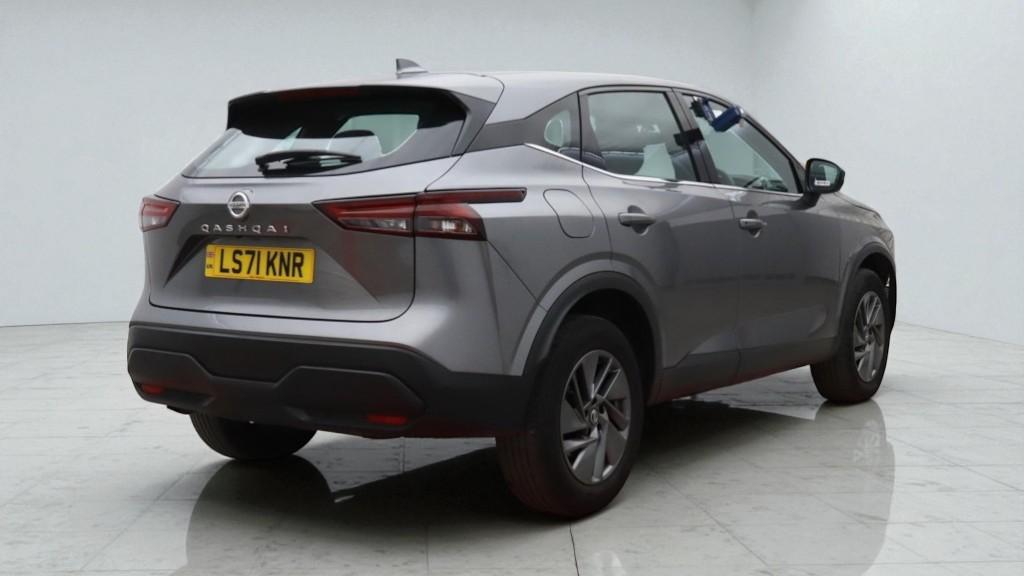 Nissan Qashqai 1.3 DIG-T MHEV Acenta Premium SUV 5dr Petrol Hybrid XTRON Euro 6 (s/s) (158 ps)
