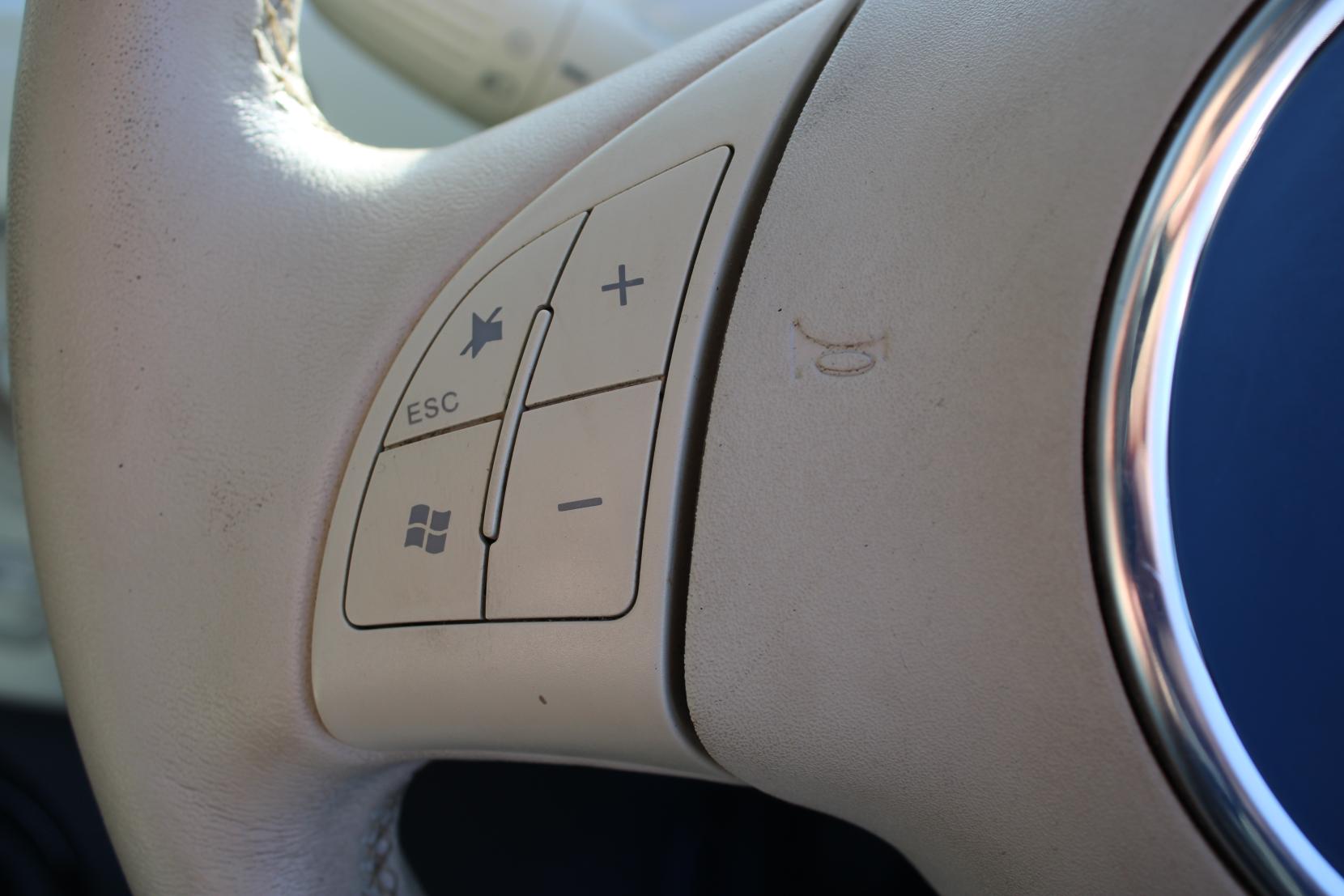 Fiat 500 1.2 Lounge Hatchback 3dr Petrol Manual Euro 5 (s/s) (69 bhp)