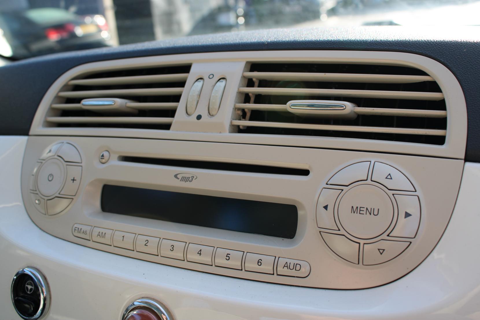 Fiat 500 1.2 Lounge Hatchback 3dr Petrol Manual Euro 5 (s/s) (69 bhp)