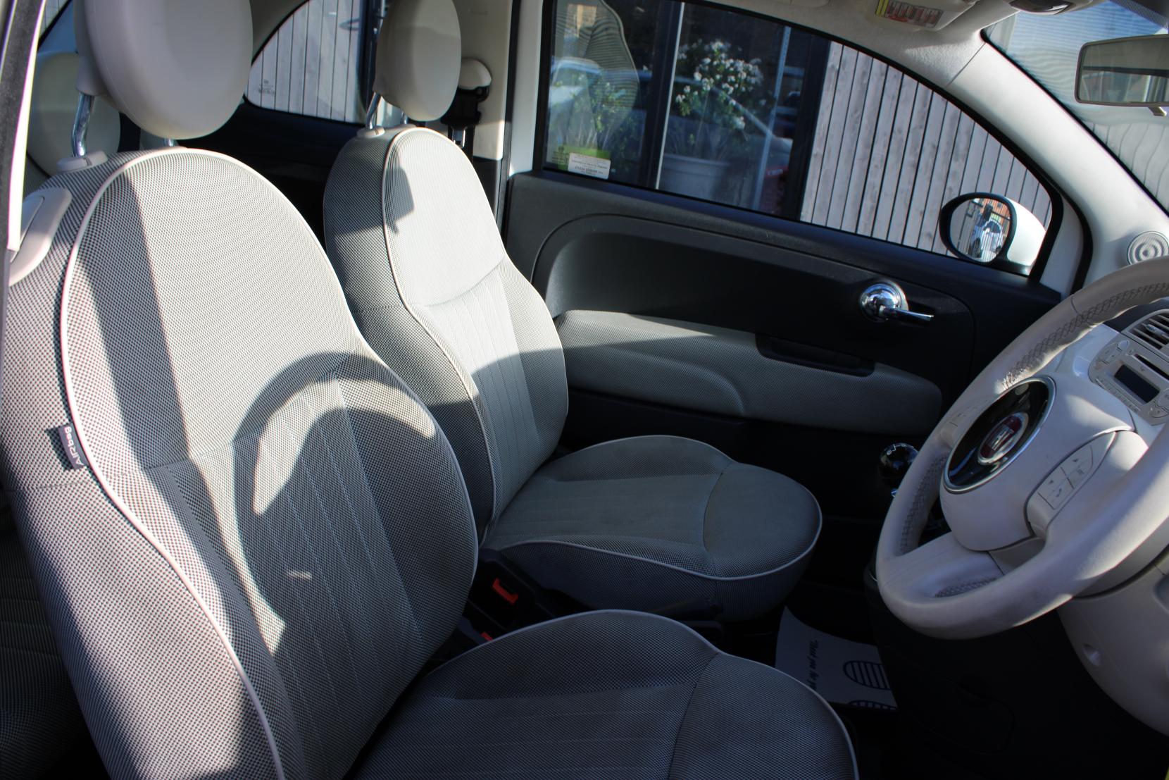 Fiat 500 1.2 Lounge Hatchback 3dr Petrol Manual Euro 5 (s/s) (69 bhp)