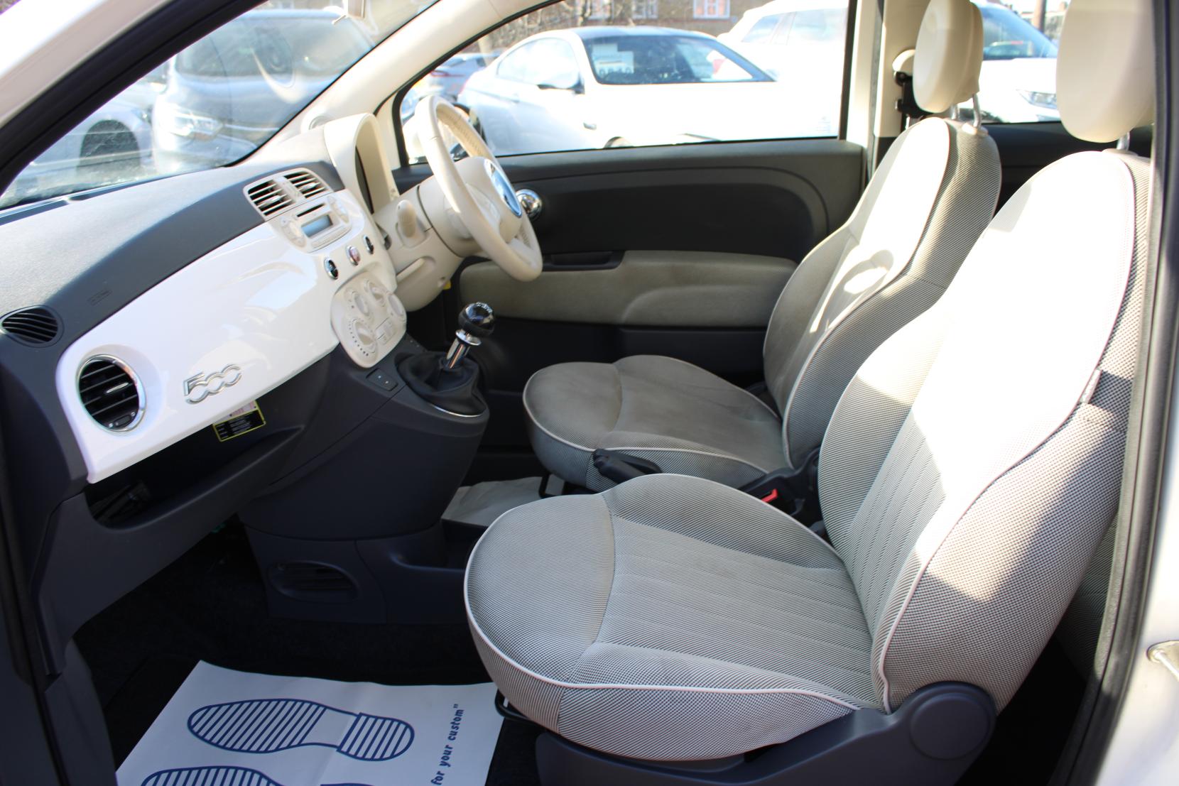 Fiat 500 1.2 Lounge Hatchback 3dr Petrol Manual Euro 5 (s/s) (69 bhp)