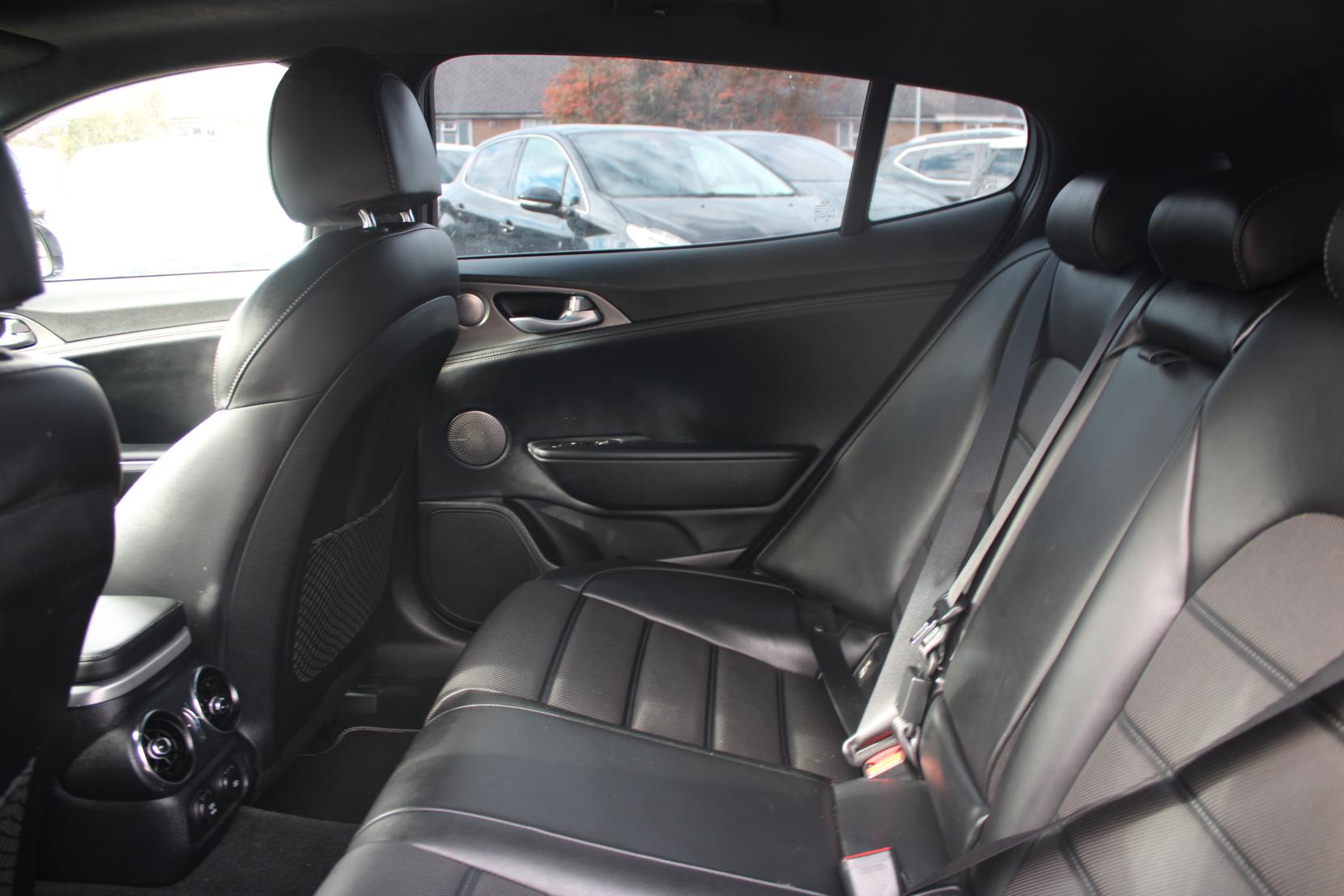 Kia Stinger 3.3 T-GDi V6 GPF GT S Gran Turismo 5dr Petrol Auto Euro 6 (s/s) (365 bhp)