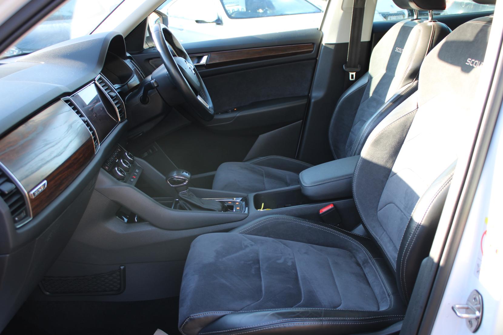 Skoda Kodiaq 2.0 TSI Scout SUV 5dr Petrol DSG 4WD Euro 6 (s/s) (7 Seat) (180 ps)