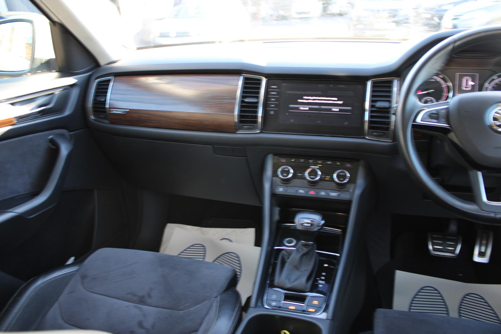 Skoda Kodiaq 2.0 TSI Scout SUV 5dr Petrol DSG 4WD Euro 6 (s/s) (7 Seat) (180 ps)