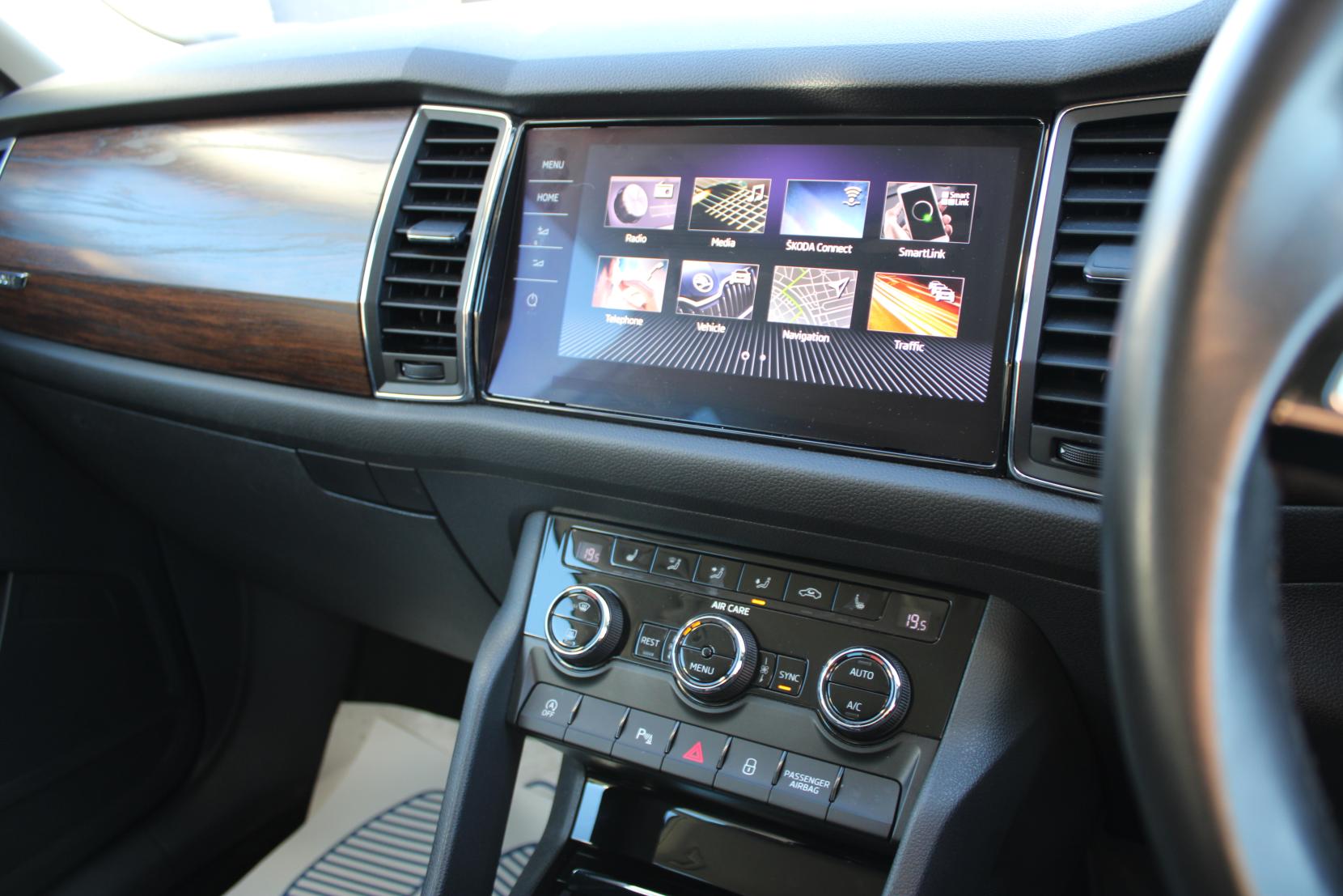 Skoda Kodiaq 2.0 TSI Scout SUV 5dr Petrol DSG 4WD Euro 6 (s/s) (7 Seat) (180 ps)