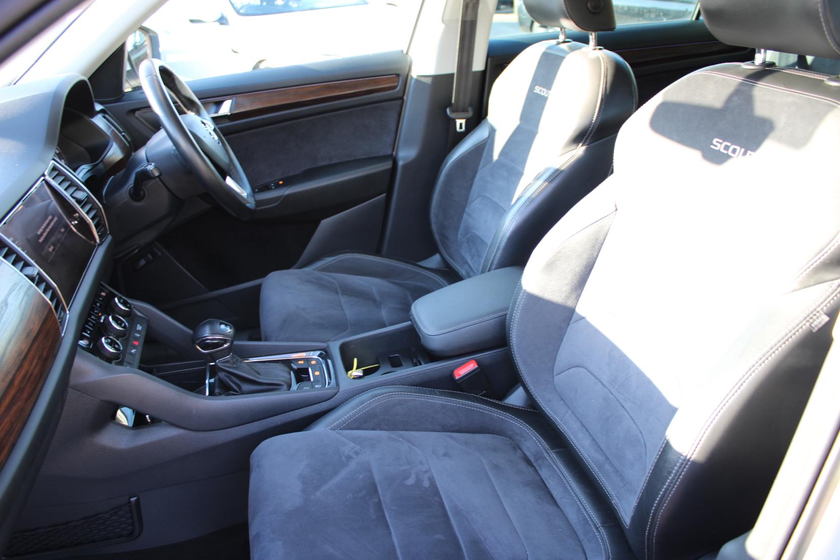 Skoda Kodiaq 2.0 TSI Scout SUV 5dr Petrol DSG 4WD Euro 6 (s/s) (7 Seat) (180 ps)