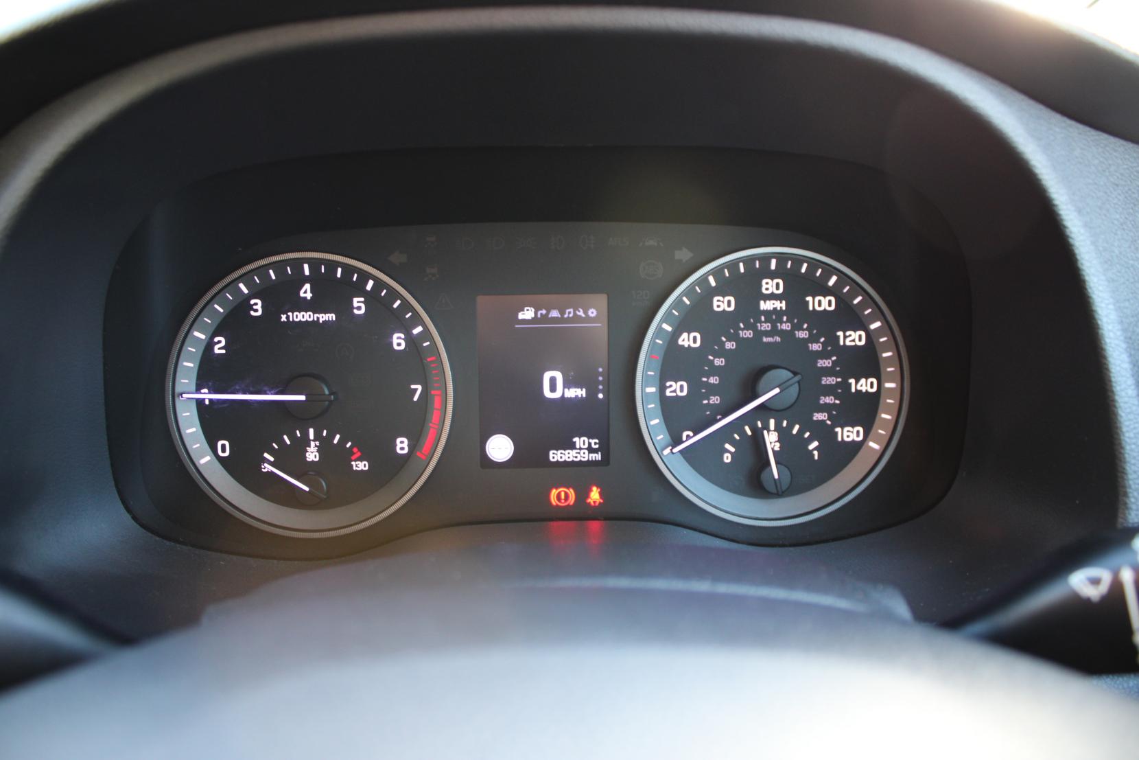 Hyundai TUCSON 1.6 GDi Blue Drive SE Nav SUV 5dr Petrol Manual Euro 6 (s/s) (132 ps)