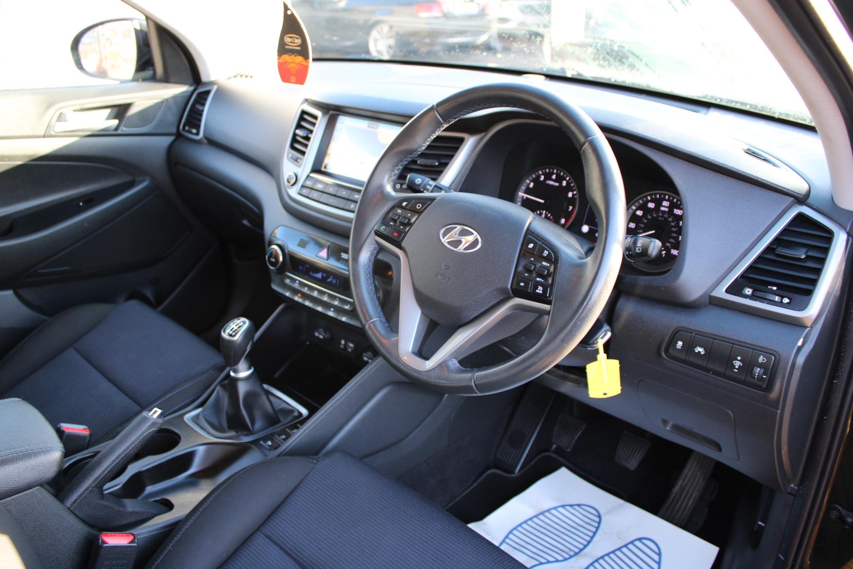 Hyundai TUCSON 1.6 GDi Blue Drive SE Nav SUV 5dr Petrol Manual Euro 6 (s/s) (132 ps)