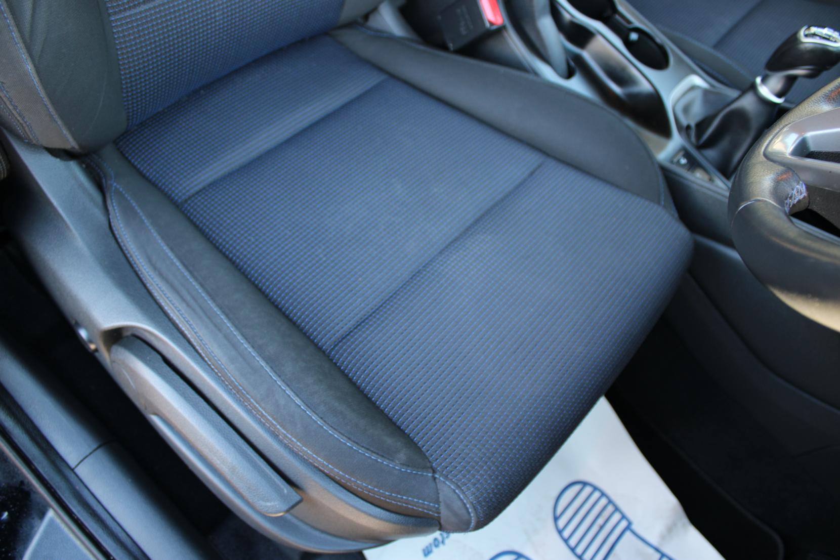 Hyundai TUCSON 1.6 GDi Blue Drive SE Nav SUV 5dr Petrol Manual Euro 6 (s/s) (132 ps)