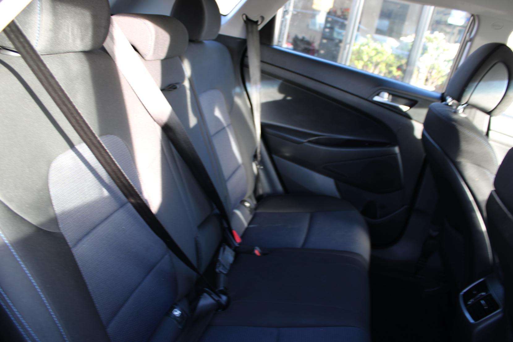 Hyundai TUCSON 1.6 GDi Blue Drive SE Nav SUV 5dr Petrol Manual Euro 6 (s/s) (132 ps)